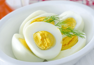 Dieta del huevo: menú de 7 días, ventajas, riesgos y cómo perder peso de forma saludable