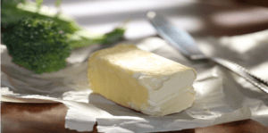 Mantequilla ecológica vs convencional: diferencias, beneficios y cuál elegir