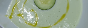 Sopa fría de pepino y aguacate: receta saludable y beneficios nutricionales