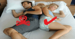 ¿Es mejor dormir del lado derecho o izquierdo? Beneficios, riesgos y la mejor postura para descansar