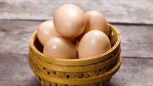 ¿Comer más proteínas ayuda a adelgazar? Beneficios, cantidad recomendada y mitos