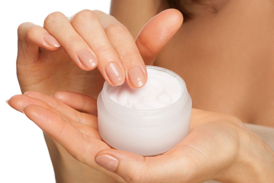 Cómo rejuvenecer las manos con un tratamiento natural casero